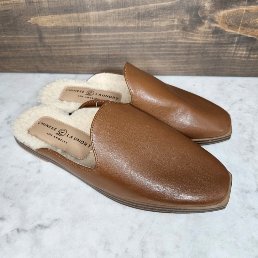 Chinese laundry sherpa lined cognac womens mules size 8.5 never worn